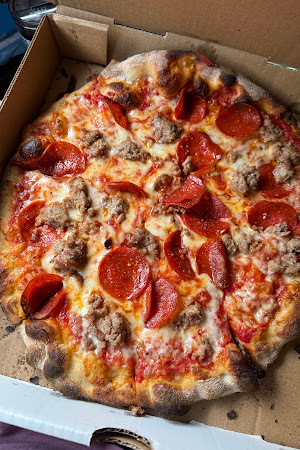 Pizza review photo
