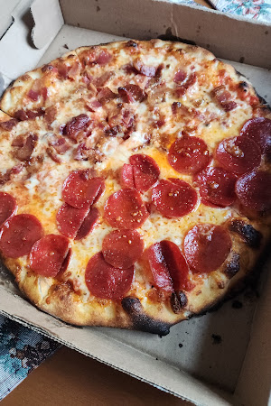 Pizza review photo