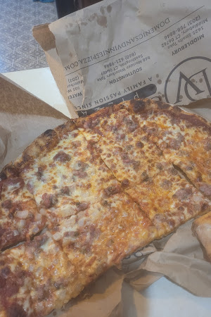 Pizza review photo