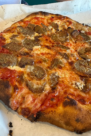 Pizza review photo