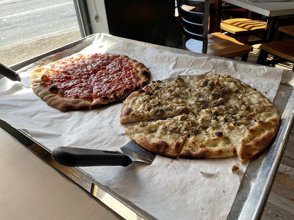 Pizza review photo