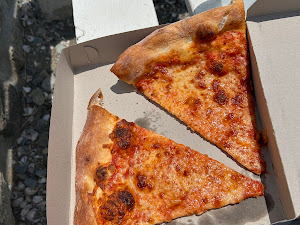 Pizza review photo