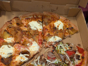 Pizza review photo