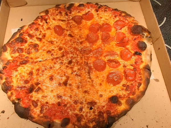 Pizza review photo