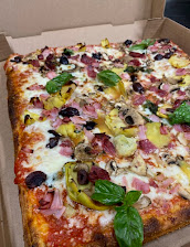 Crazy Pizza From The Owner